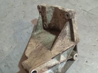 кронштейн гидроусилителя Ford Fiesta 5 поколение 2005, 1.2 л., бензин