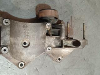 кронштейн компрессора кондиционера Chevrolet Lacetti 1 поколение (2004 - 2013), 1.6 л., бензин, хетчбэк 5 дв., 96352822