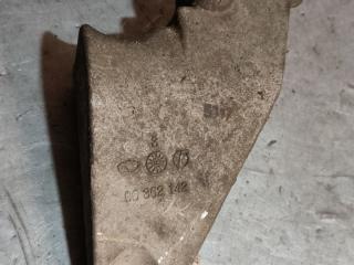 кронштейн генератора Chevrolet Lacetti 1 поколение (2004 - 2013), 1.6 л., бензин, хетчбэк 5 дв., 96352142