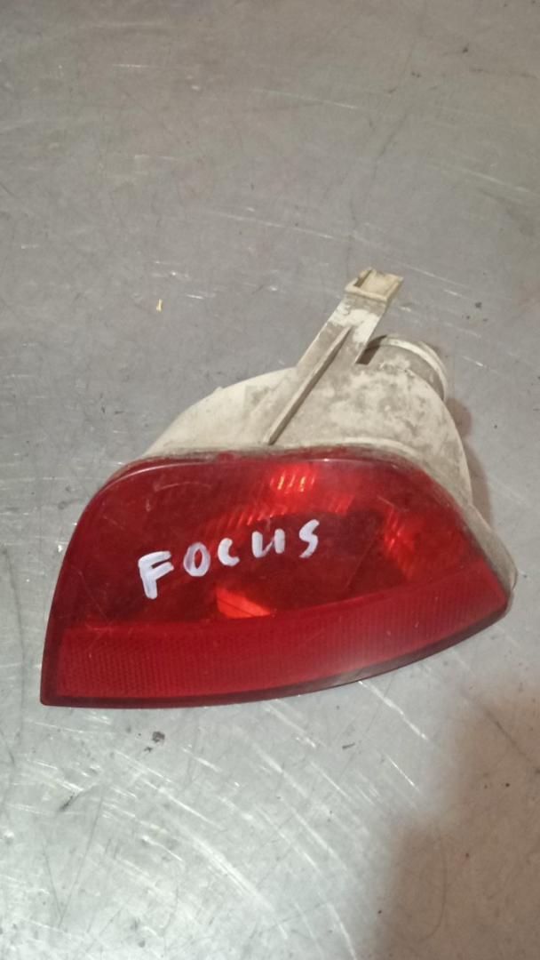 фонарь задний правый Ford Focus 2 поколение 2005, 1M5115K273A - фото №1