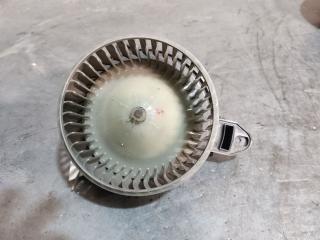 моторчик печки Audi A6 4B/C5 [рестайлинг] 2002, 2.5 л., дизель, 4B1820021B, 130111202