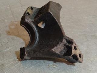 кронштейн полуоси Volvo V70 1 поколение (1997 - 2000), 2.5 л., дизель, 74199643