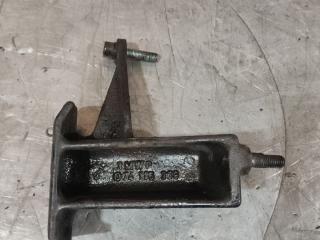 кронштейн двигателя Volvo S70 1 поколение (1997 - 2000), 2.5 л., дизель, 74115369