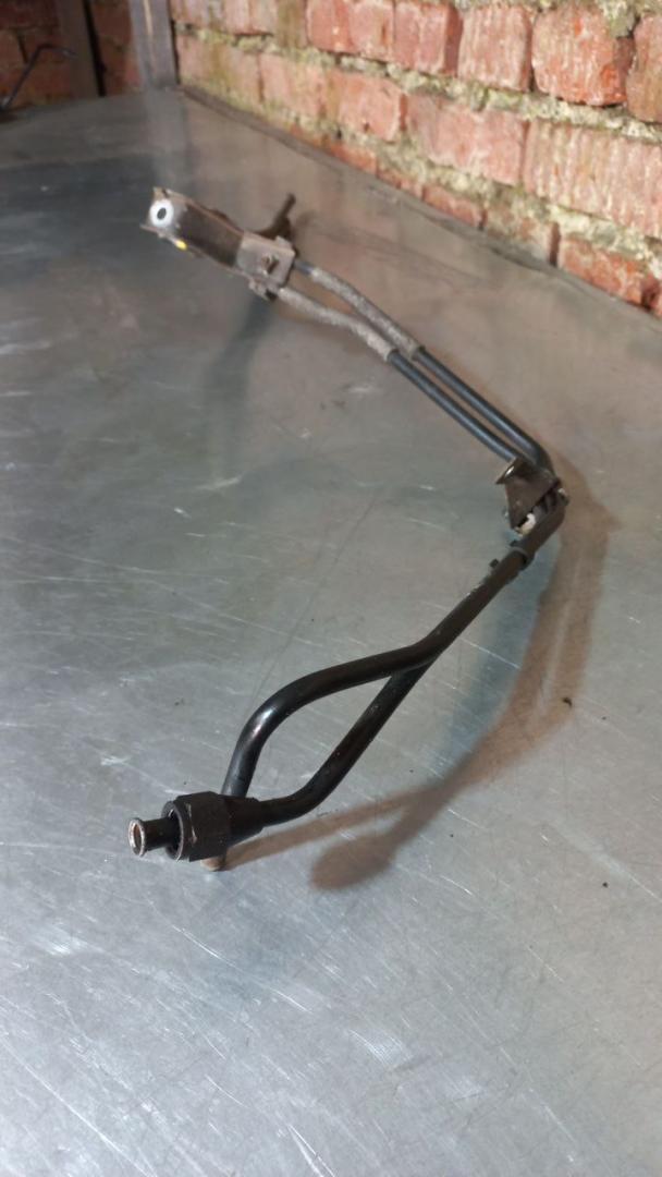 трубка топливная Volvo S70 1 поколение (1997 - 2000), 2.4 л., бензин - фото №1