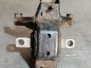 подушка крепления КПП Skoda Fabia 1 поколение [рестайлинг] (2004 - 2007), 1.9 л., дизель, МКПП