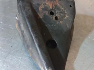 кронштейн двигателя Volvo V70 2 поколение [рестайлинг] 2006, 2.4 л., бензин