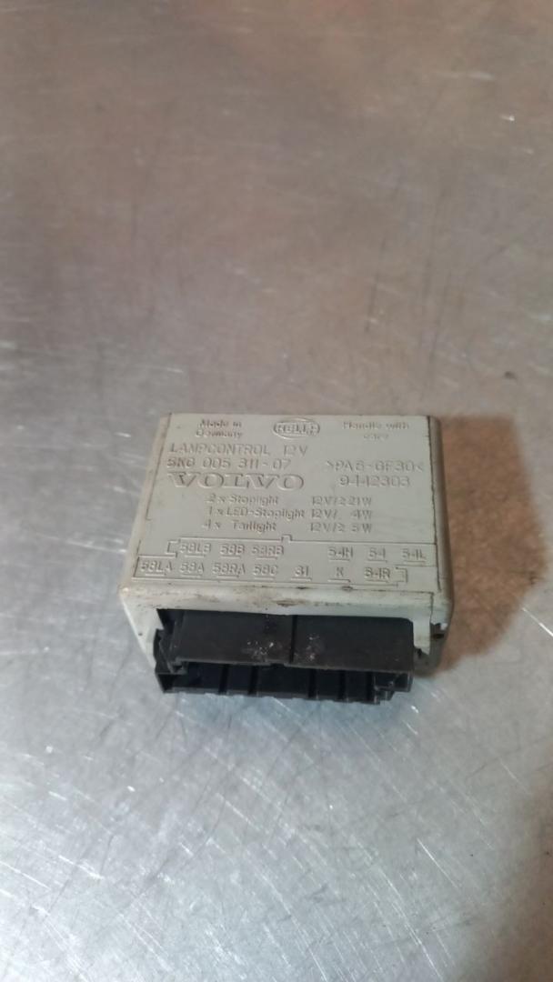 блок управления светом Volvo V70 1 поколение (1997 - 2000), 9442303, 5KG00531107 - фото №1