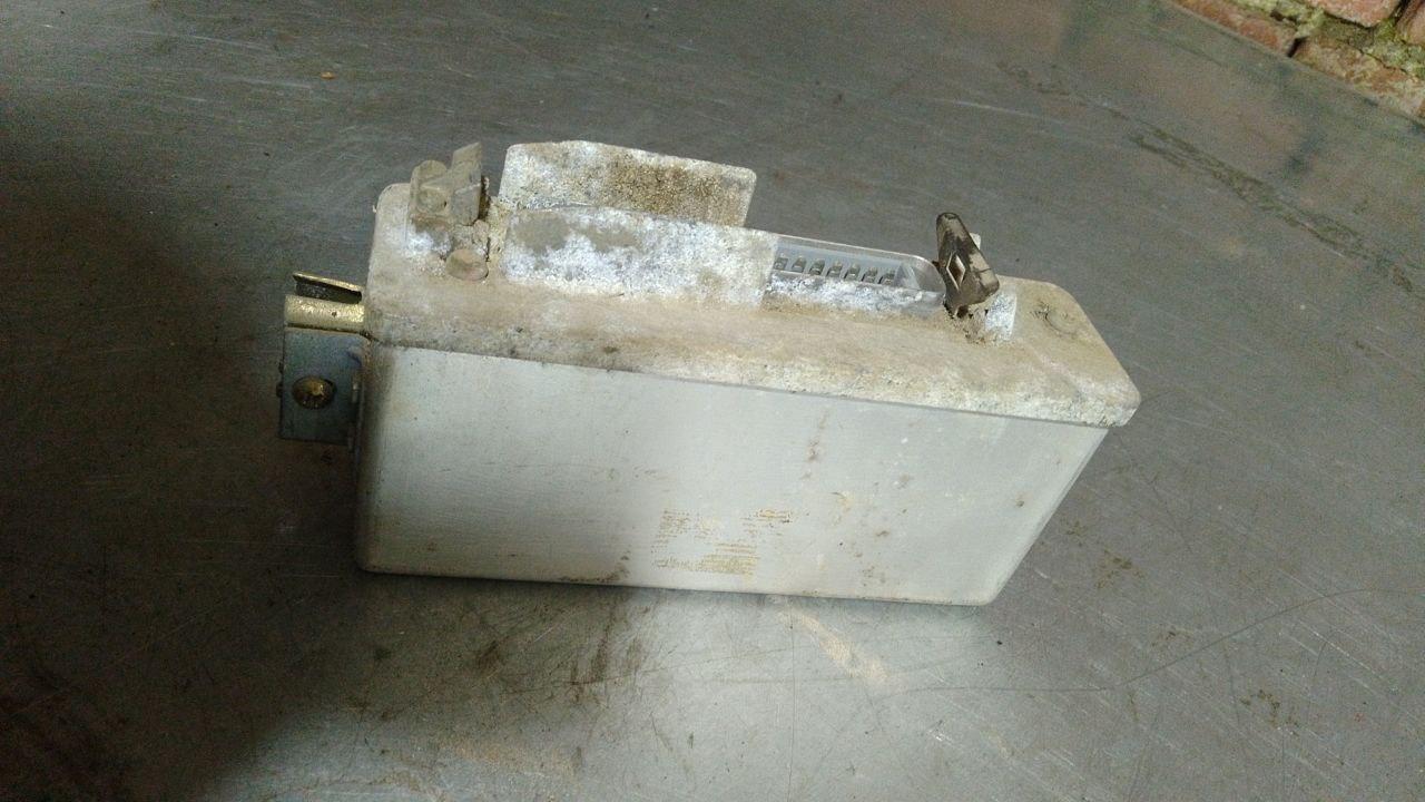 блок ABS Volkswagen Transporter T4 (1990 - 2003), 265100058, 1630173.702 - фото №1