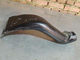 воздухозаборник Mitsubishi Space Star 1 поколение 2001, MR258997