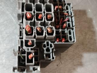 блок предохранителей Volkswagen Touareg 1 поколение (2002 - 2007), 7L0937559, 3D0951253A