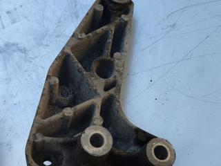 кронштейн КПП Opel Astra H (2004 - 2007), 1.6 л., бензин, МКПП, 90575142, 0047620