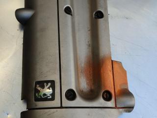 декоративная крышка двигателя Peugeot 407 1 поколение (2004 - 2010), 2.0 л., бензин, 9654668080