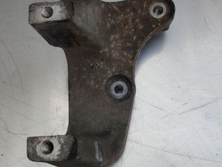 кронштейн КПП Peugeot 407 1 поколение 2005, 2.0 л., бензин, МКПП, 9648276180