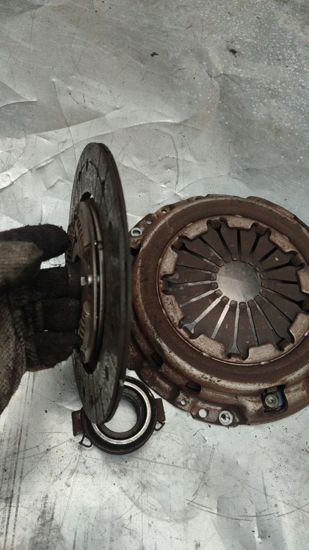 комплект сцепления Toyota Corolla 9 поколение (E120/E130) (2002 - 2004), 1.6 л., бензин, МКПП - фото №1