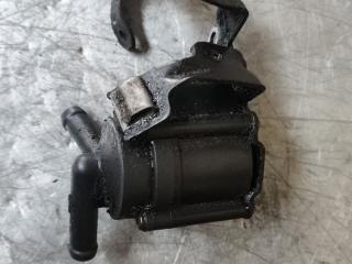 помпа Peugeot 207 1 поколение (2006 - 2009), 1.6 л., бензин, V756372180