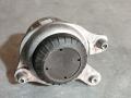 подушка крепления двигателя Mercedes-Benz C-Класс W205/S205/C205 (2014 - 2018), 2.2 л., дизель, A2052406617, 2052406617 - фото №2