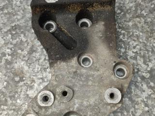 кронштейн генератора Hyundai Santa Fe 2 поколение (CM) (2005 - 2010), 2.7 л., бензин