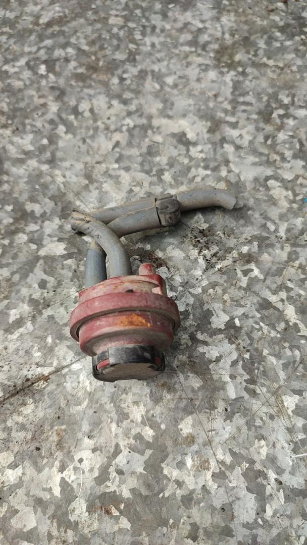 электромагнитный клапан Hyundai Santa Fe 2 поколение (CM) (2005 - 2010), 2.7 л., бензин - фото №1