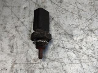 датчик температуры охлаждающей жидкости Renault Clio 2 поколение [рестайлинг] (2001 - 2003), 1.4 л., бензин, 7700113867