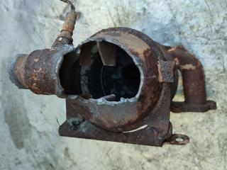 коллектор выпускной Ford Fiesta 5 поколение (2001 - 2007), 1.4 л., бензин, 25669431CD