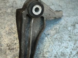 кронштейн КПП Ford Focus 2 поколение (2004 - 2008), 2.0 л., бензин, МКПП, 3M516P093AE