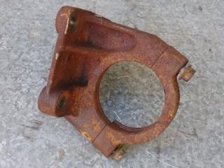 кронштейн полуоси Volvo S60 1 поколение (2000 - 2004), 2.4 л., бензин, 9143465