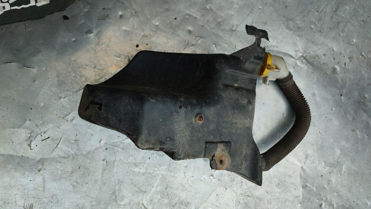 бачок омывателя Dodge Caravan 4 поколение (2000 - 2007), 04857839AB, 04857841AB - фото №1