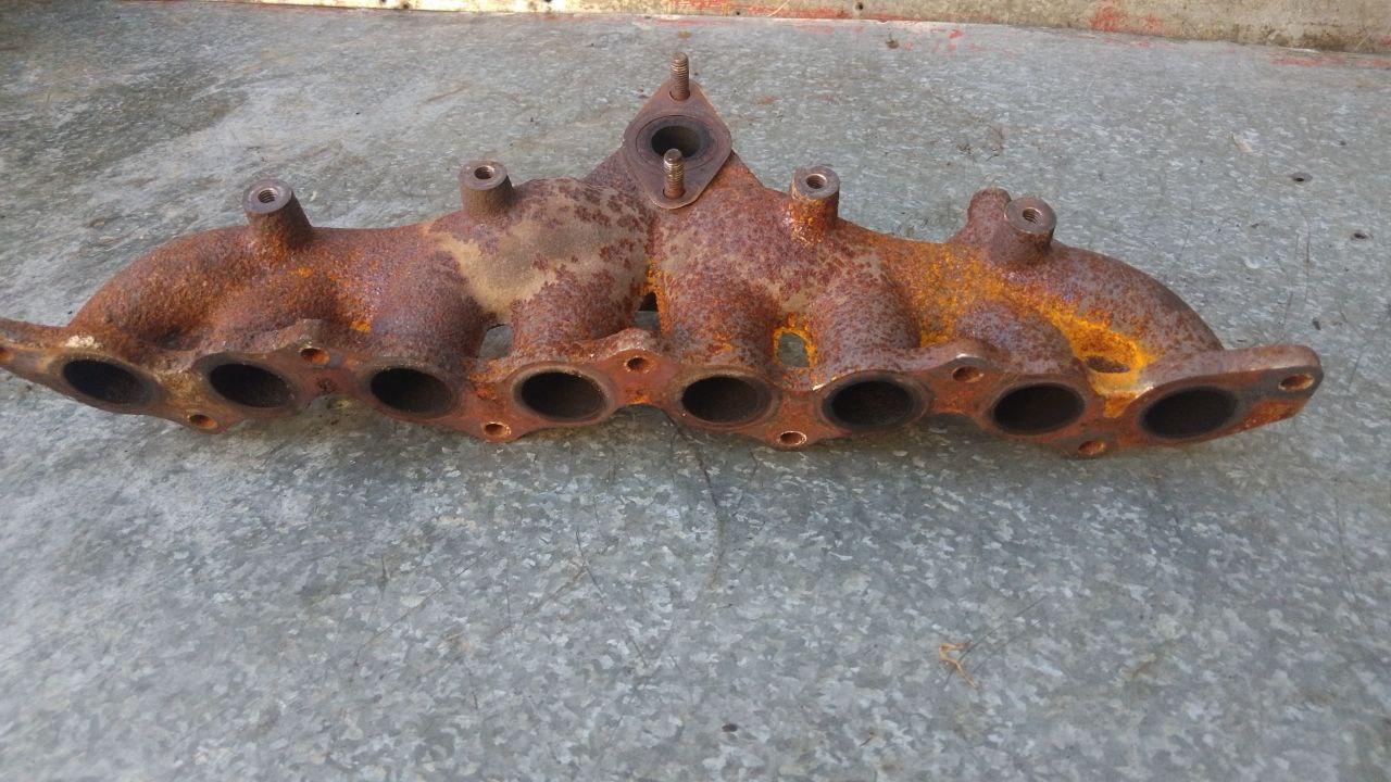 коллектор выпускной Dodge Caravan 4 поколение (2000 - 2007), 2.8 л., дизель, 5066794AA - фото №1