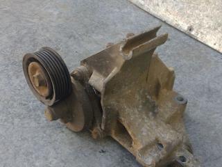 кронштейн двигателя Ford Tourneo Connect 1 поколение (2002 - 2009), 1.8 л., бензин, МКПП