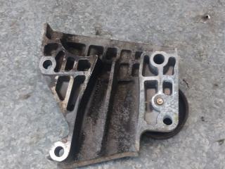 кронштейн двигателя Ford Tourneo Connect 1 поколение (2002 - 2009), 1.8 л., бензин