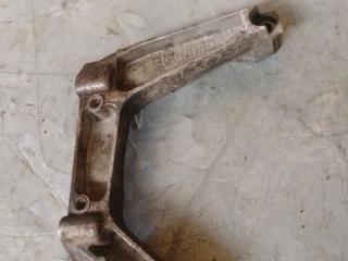 кронштейн двигателя Rover 75 1 поколение (1999 - 2004), 2.5 л., бензин, KKU107640