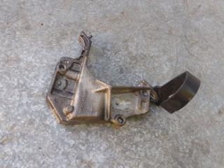 кронштейн двигателя Peugeot 206 1 поколение [рестайлинг] 2003, 2.0 л., дизель, МКПП, 9635969880