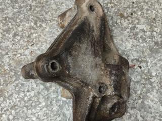 кронштейн двигателя Dodge Caravan 4 поколение (2000 - 2007), 2.4 л., бензин, МКПП, 04861391AB