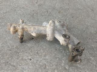 корпус термостата Toyota Corolla Verso 2 поколение AR10 (2004 - 2007), 2.2 л., дизель, МКПП