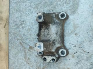 кронштейн двигателя Honda Civic 8 поколение (2005 - 2008), 2.2 л., дизель, МКПП, 90SMJ