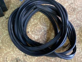 Уплотнитель стекла BMW 3 серия E91 [рестайлинг] 2009, 2.0 л., N46 B20 BD, бензин, АКПП, 475 black saphire metallic, универсал, задний привод, правый руль, 51717130769