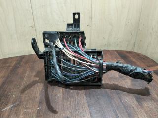 блок предохранителей Mitsubishi Galant 7 поколение (1992 - 1997), 1.8 л., 4G93 (SOHC 16V), бензин, МКПП, седан