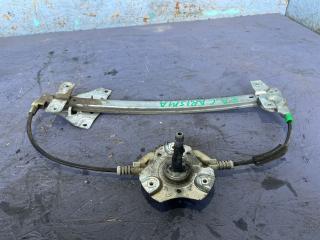 стеклоподъемник задний левый Mitsubishi Carisma 1 поколение 1997, 1.6 л., бензин, 5МКПП, хетчбэк 5 дв.