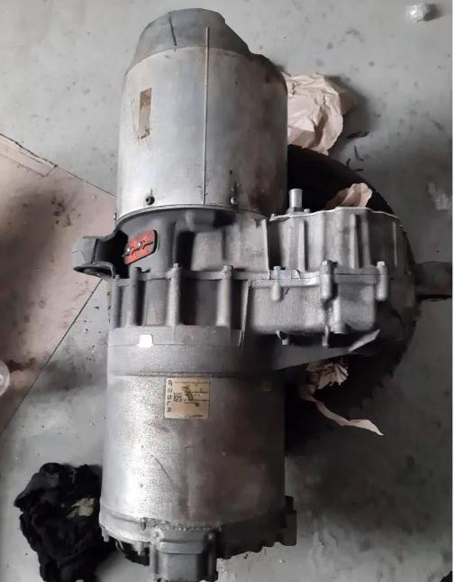 Двигатель в сборе Tesla Model S рест. 2018г Tesla Model S 1 поколение 2016 - 2021 рестайлинг 2019, 1002633-01-H - фото №1