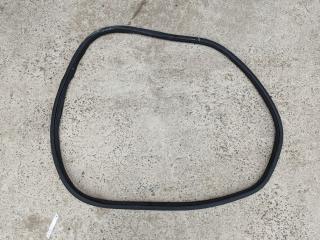 уплотнитель двери Alfa Romeo Giulia 2 поколение 952 2018, 2.0 л., бензин, АКПП, седан, полный привод