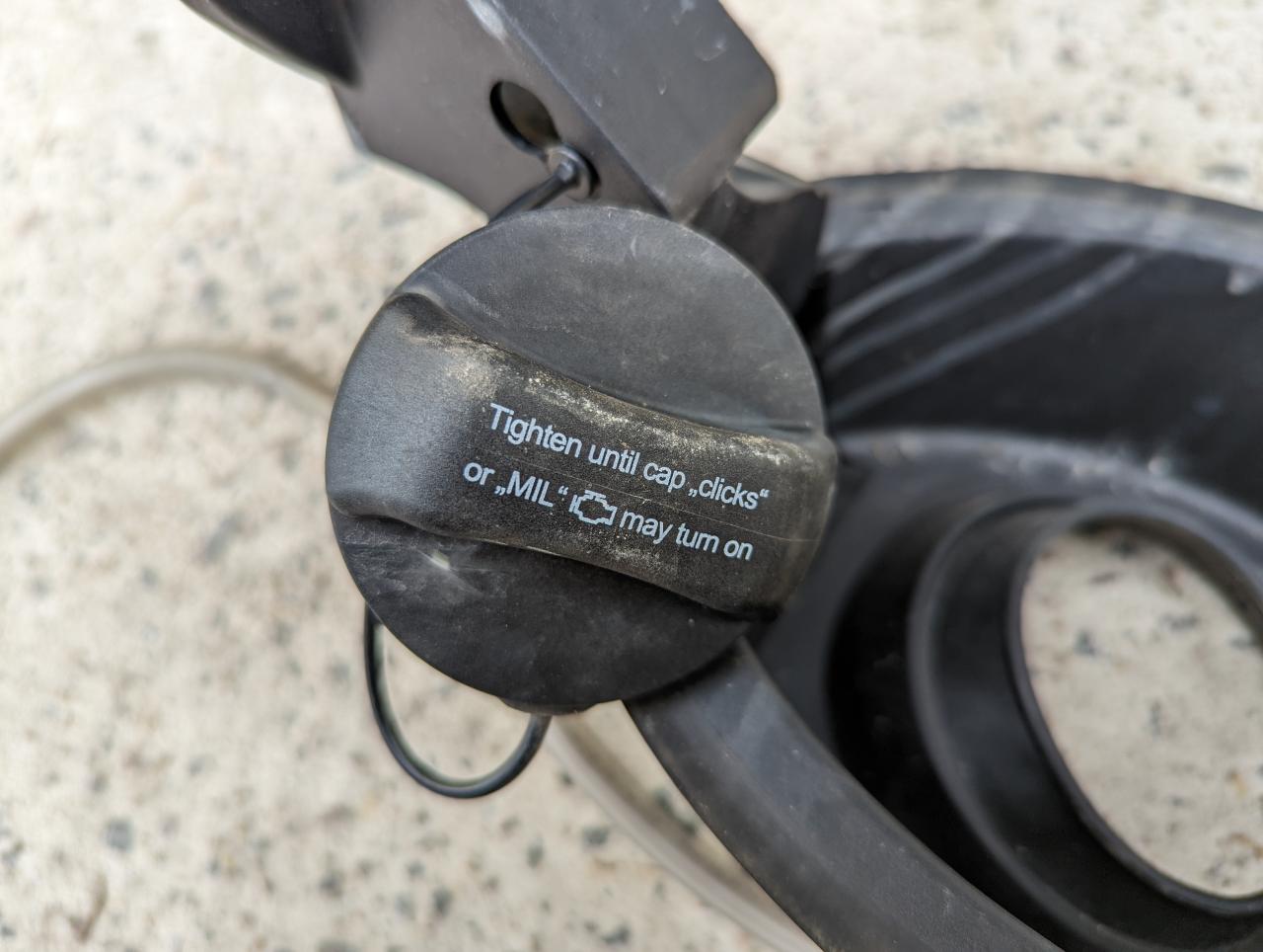 пробка топливного бака Alfa Romeo Giulia 2 поколение 952 2018, 2.0 л., бензин, АКПП, седан, полный привод, 50543999 - фото №1