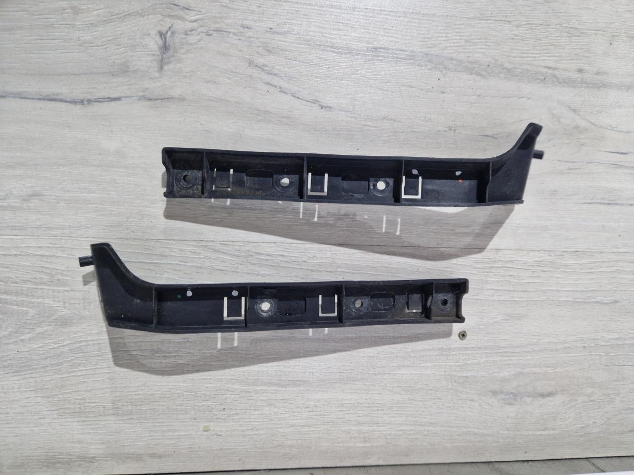 Крепление бампера заднего Alfa Romeo Giulia 2 поколение 952 2017, 2.0 л., бензин, АКПП, седан, полный привод, 50534393 - фото №1