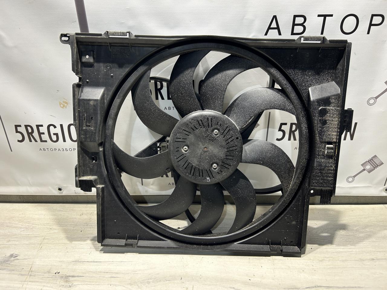 вентилятор радиатора BMW 3 серия F30/F31/F34 F30 2013, 3.0 л., N55 B30 A, бензин, АКПП, седан, задний привод, 7608408, 7600559, 7640511, 8621192, 8641964 - фото №1