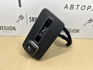 разъем AUX / USB Alfa Romeo Giulia 2 поколение 952 2017, 2.0 л., бензин, АКПП, седан, полный привод, 156118209