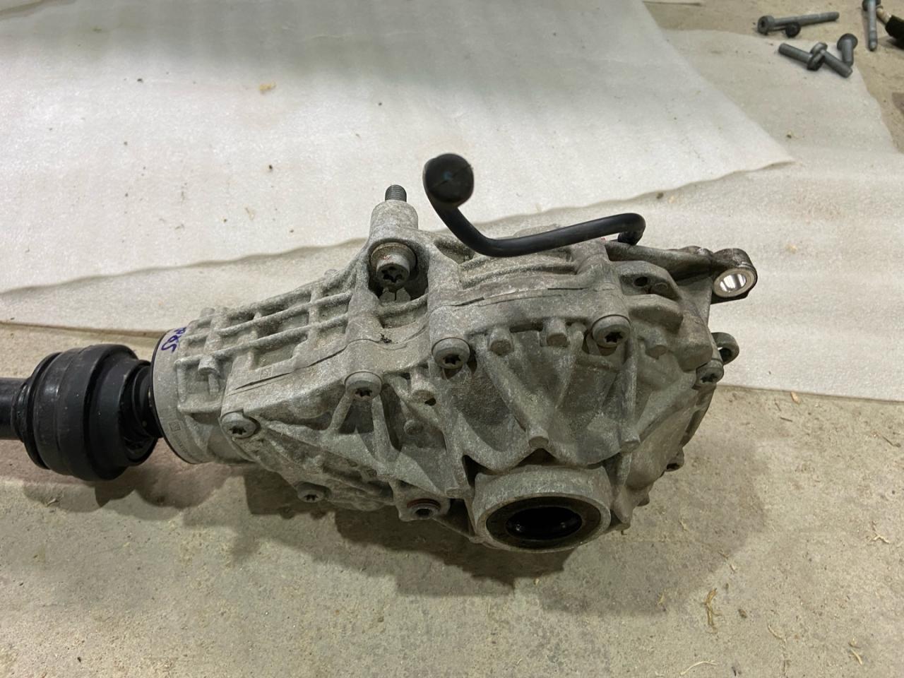 редуктор переднего моста Alfa Romeo Stelvio 1 поколение 949 2018, 2.0 л., бензин, АКПП, полный привод - фото №1