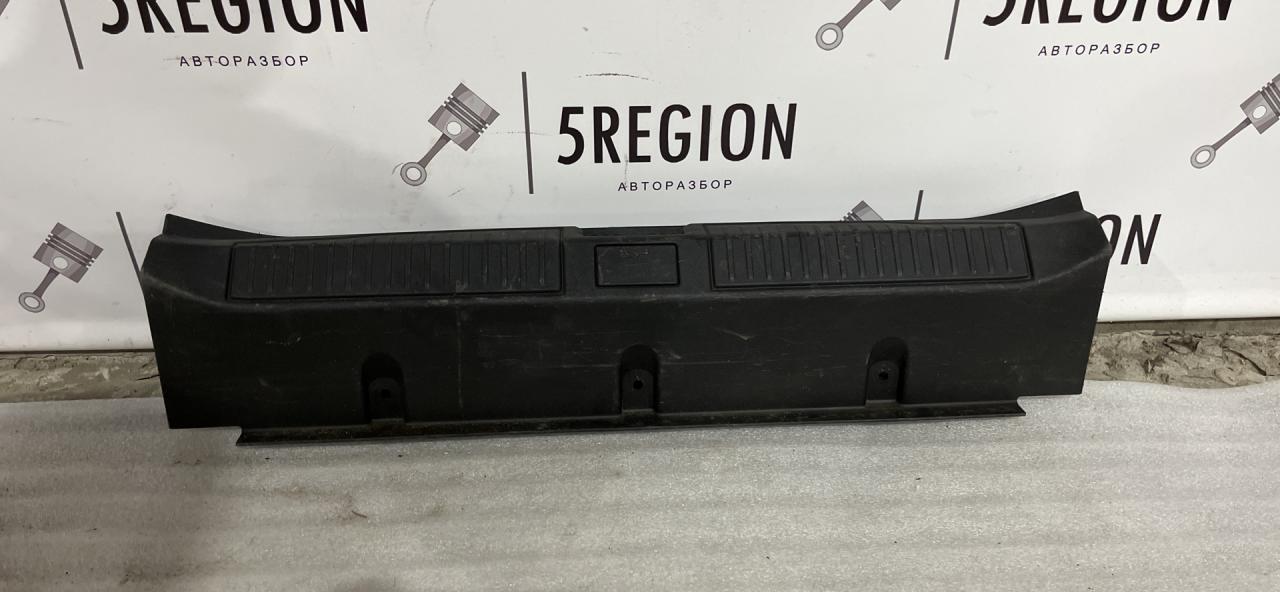 обшивка багажника Alfa Romeo Giulia 2 поколение 952 2018, 2.0 л., бензин, АКПП, седан, задний привод - фото №1