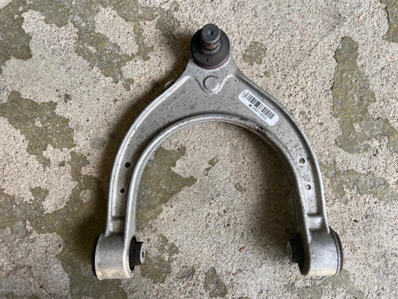 рычаг передний BMW 5 серия G30/G31 2019, 2.0 л., бензин, АКПП, седан, задний привод, правый руль, 6811185 - фото №1