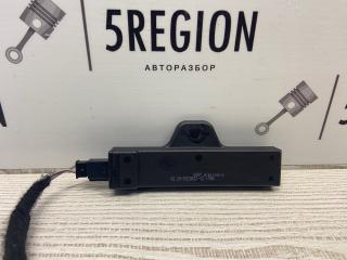 Антенна системы комфортного доступа BMW 5 серия G30/G31 2019, 2.0 л., бензин, АКПП, седан, задний привод, правый руль, 65209220832, 9221