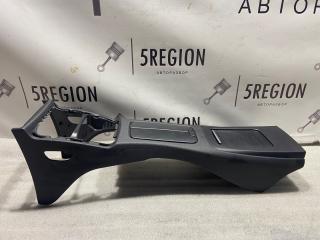 консоль салона BMW M3 E92/E93 2009, 4.0 л., бензин, купе, задний привод