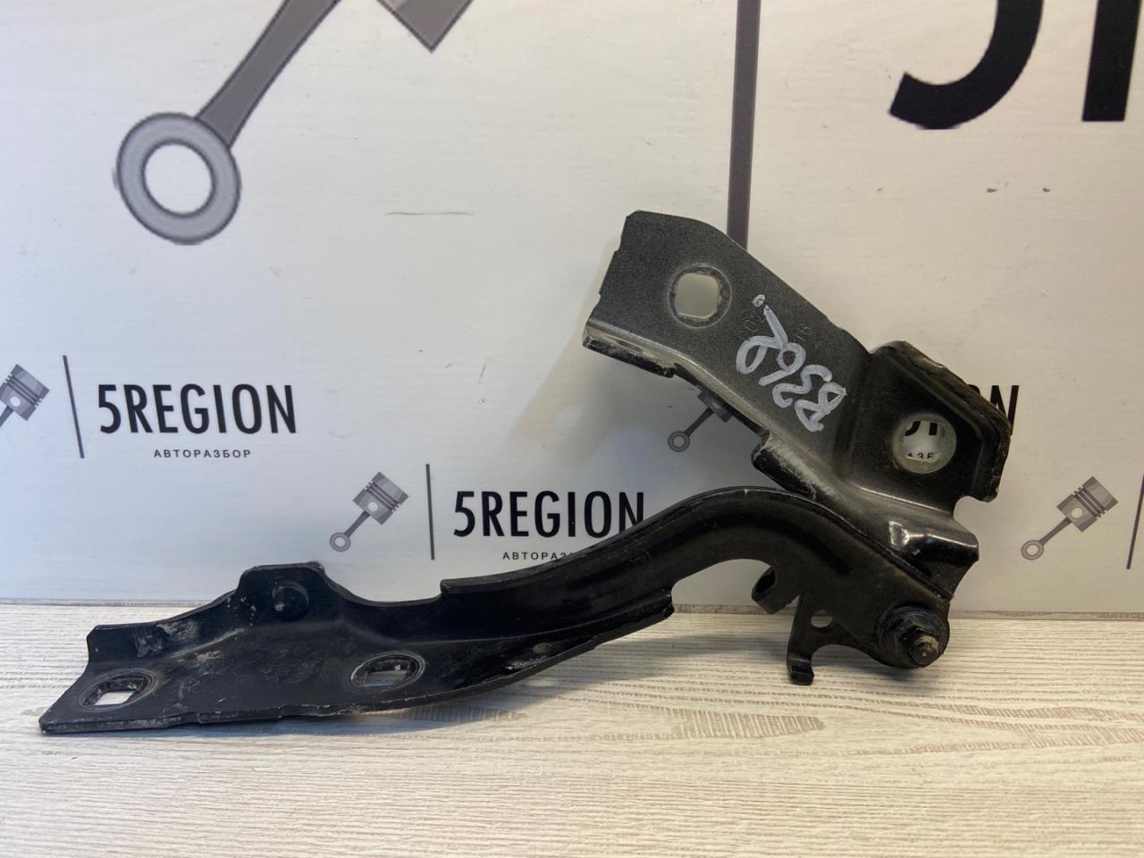 петля капота Alfa Romeo Giulia 2 поколение 952 2017, 2.0 л., бензин, АКПП, седан, полный привод - фото №1